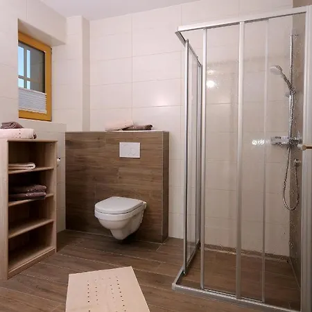 Freihaushof מאיירהופן